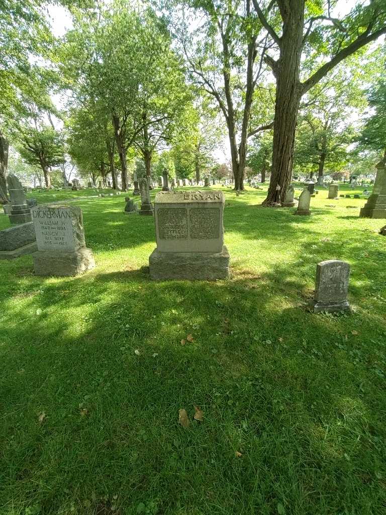Jennie M. Evans Bryan's grave. Photo 1