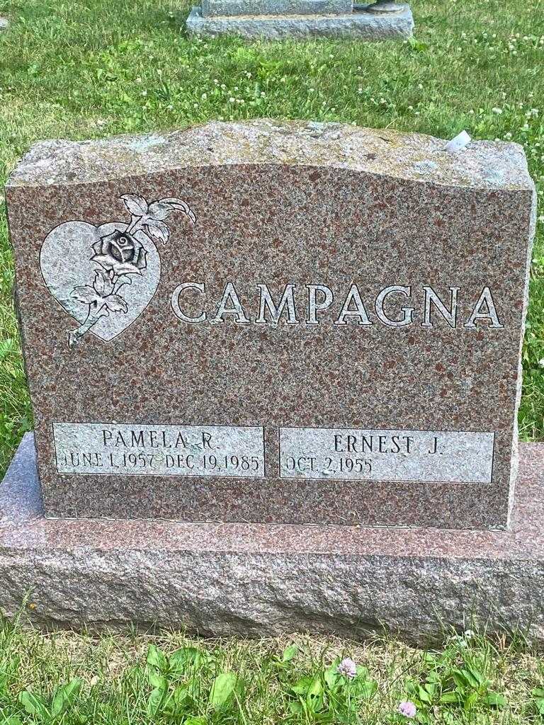Pamela R. Campagna's grave. Photo 3