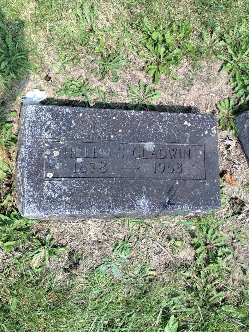 Helen S. Gladwin's grave. Photo 3