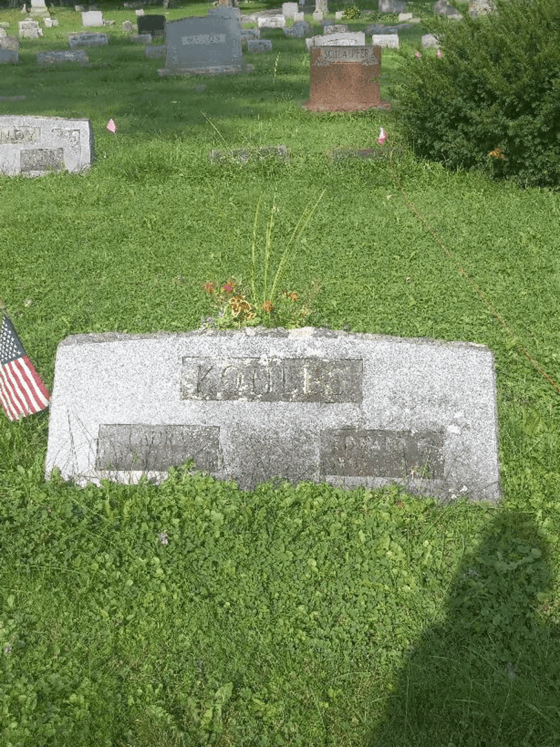 Edward C. Kohles's grave. Photo 3