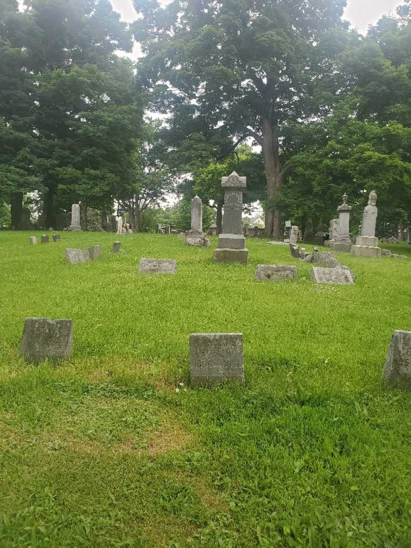 Caroline E. Eason's grave. Photo 2