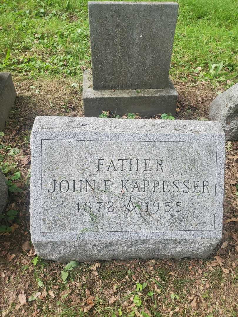 John F. Kappesser's grave. Photo 3