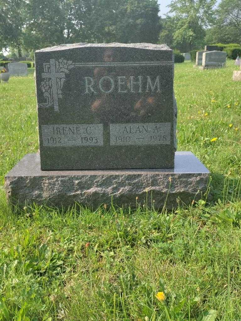 Alan A. Roehm's grave. Photo 2