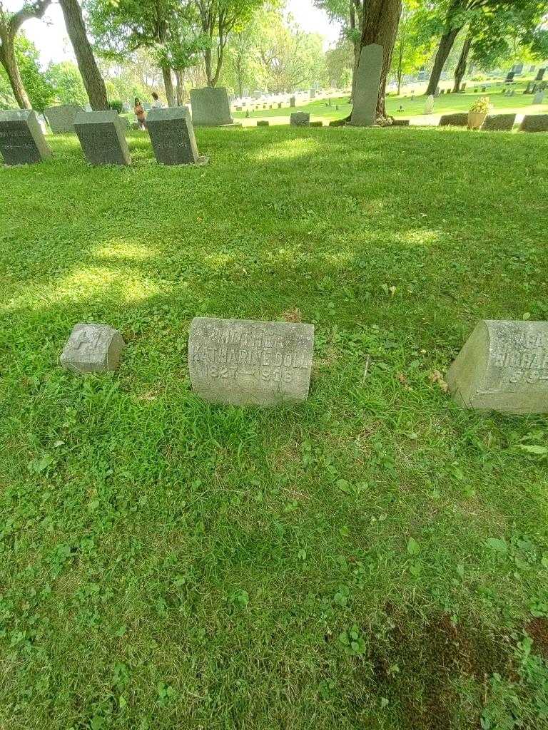 Katherine Doll's grave. Photo 1