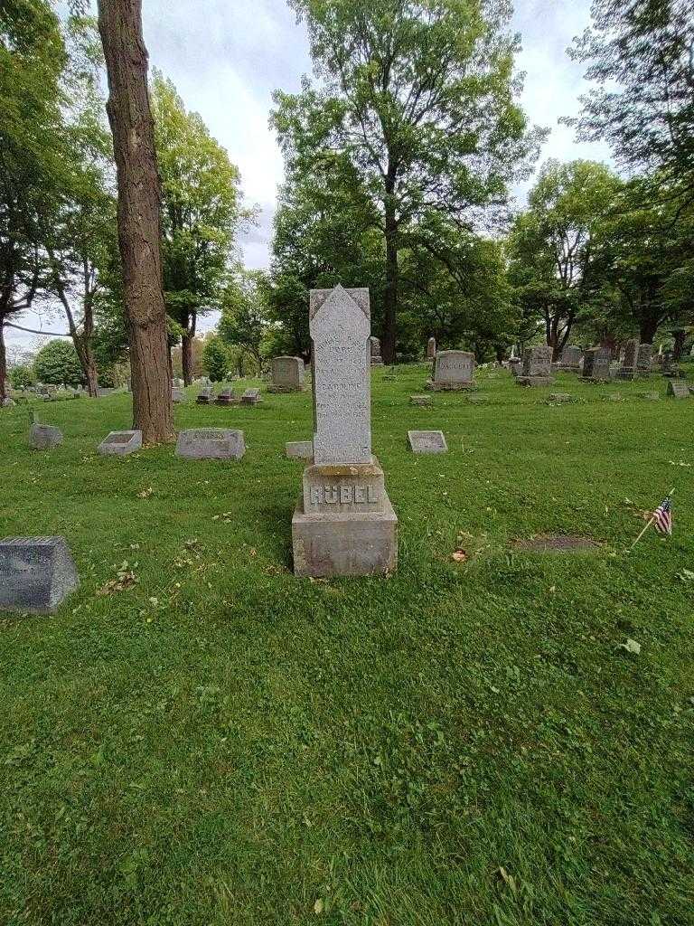 Michael Rubel's grave. Photo 1