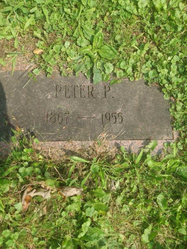 Peter P. Naumann's grave. Photo 2