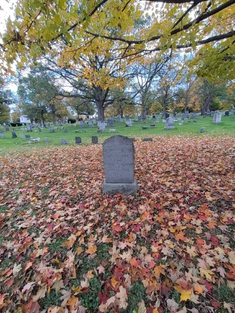 Caroline Koehl's grave. Photo 1