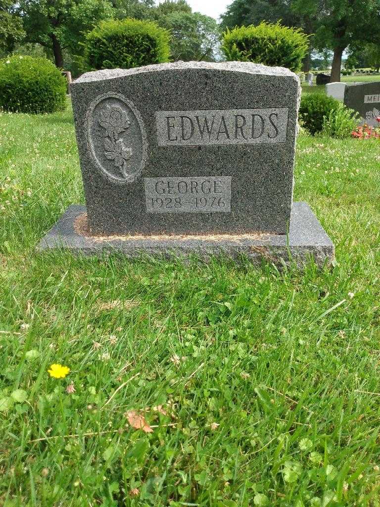 George Edwards's grave. Photo 1
