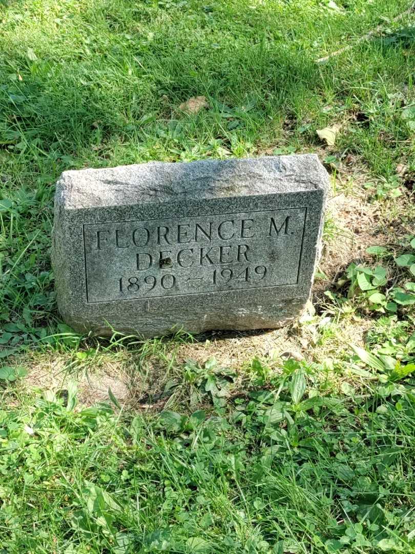 Florence M. Decker's grave. Photo 3