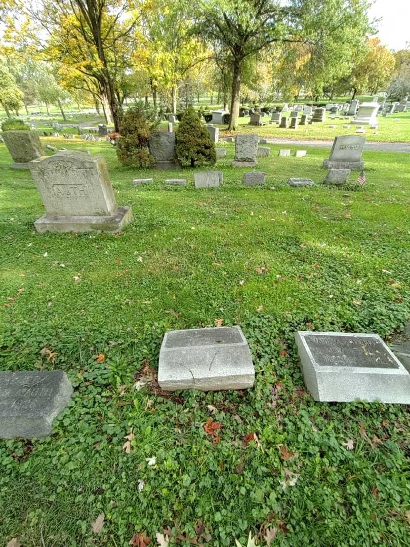 Elizabeth Bateman Sweeting's grave. Photo 1