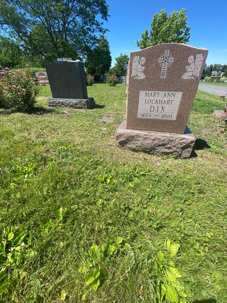 Mary Ann Lockhart Dix's grave. Photo 1