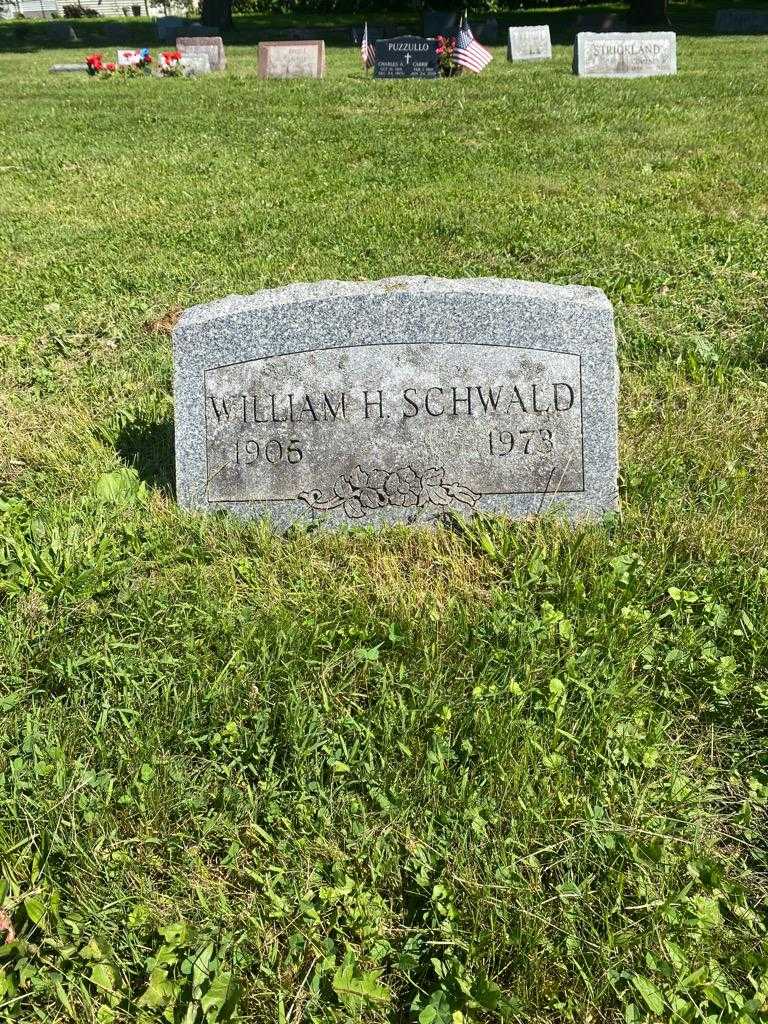 William H. Schwald's grave. Photo 3