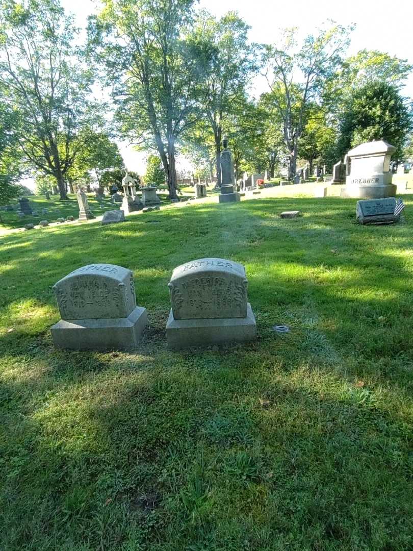 Diederich L. Van Velde's grave. Photo 1