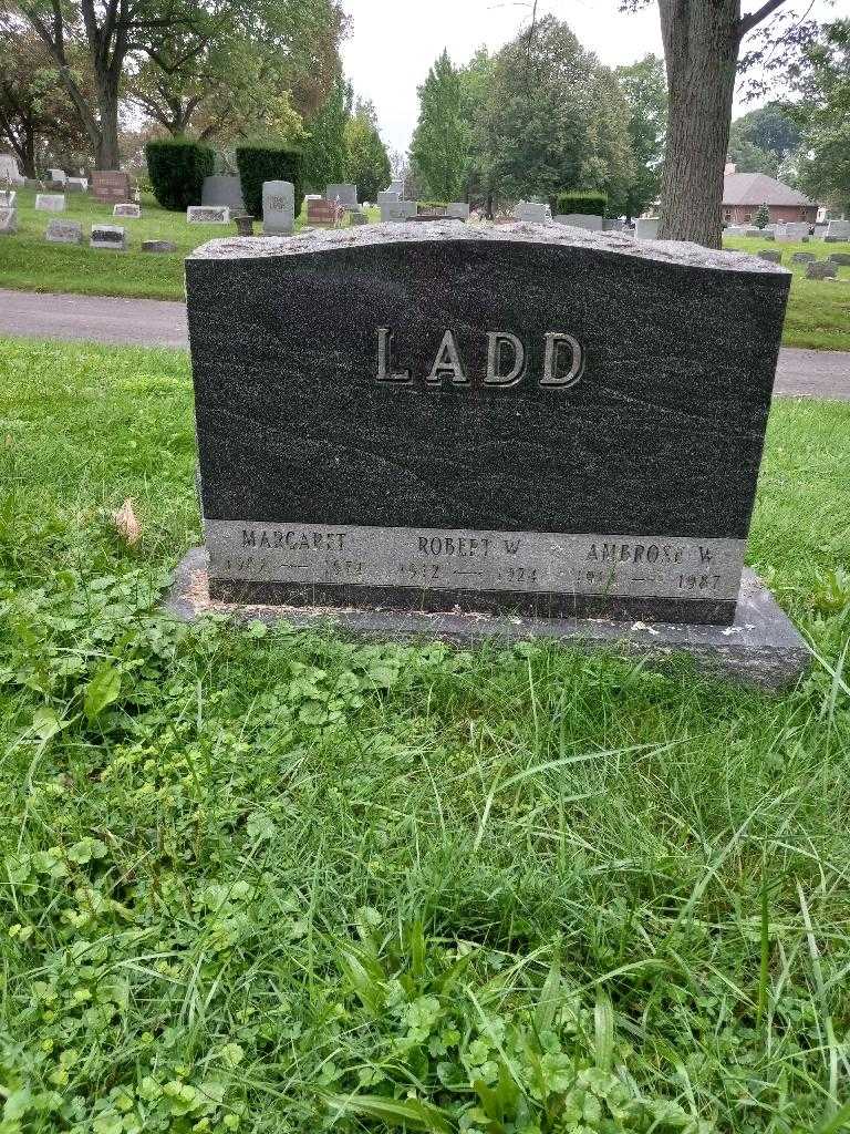 Margaret Ladd's grave. Photo 2