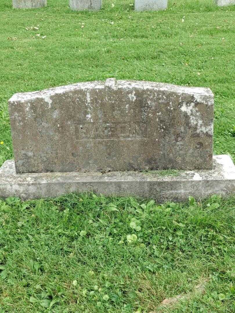 Conrad Weil's grave. Photo 4