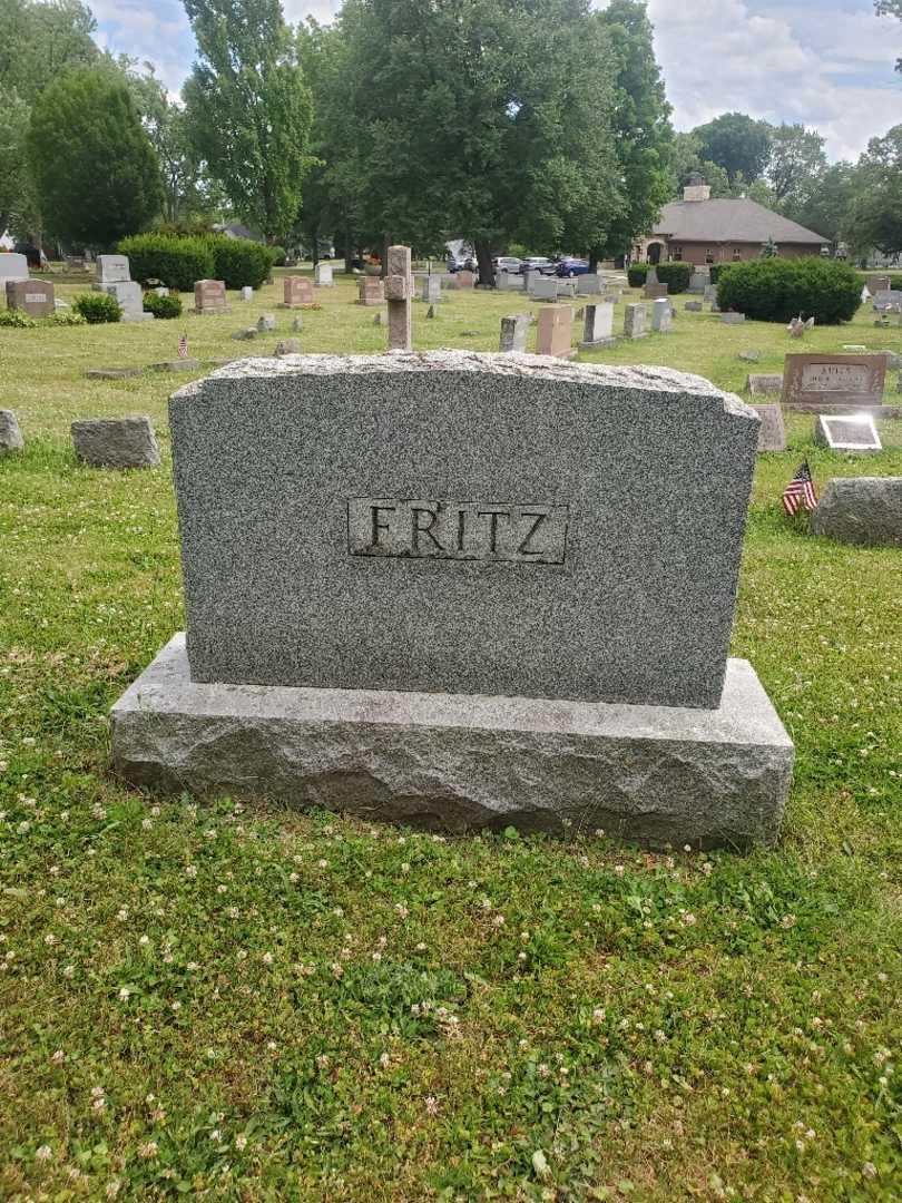 William A. Fritz's grave. Photo 5