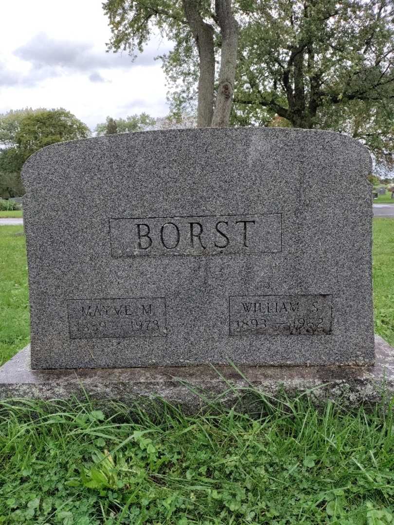 Mayme M. Borst's grave. Photo 3