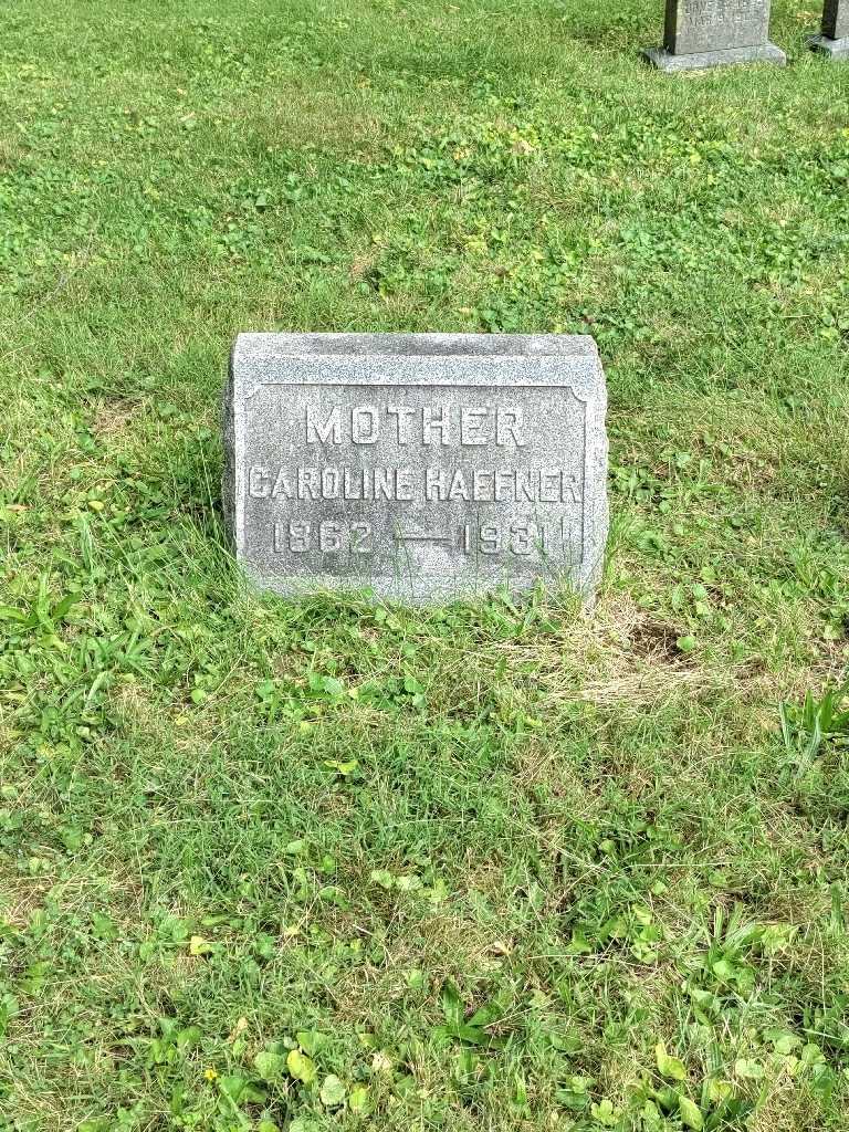 Caroline Haefner's grave. Photo 3