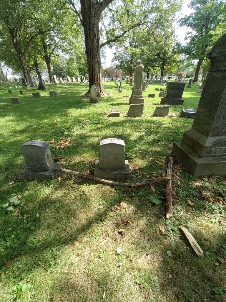 John Hardter's grave. Photo 1