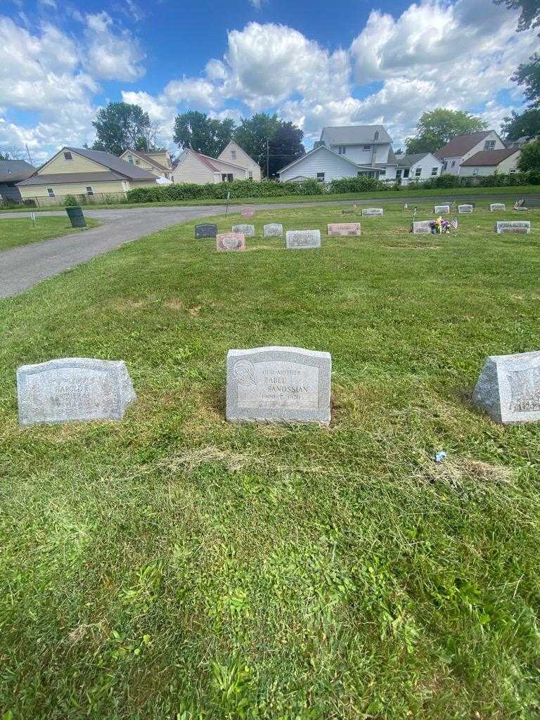 Zabel Sanossian's grave. Photo 1