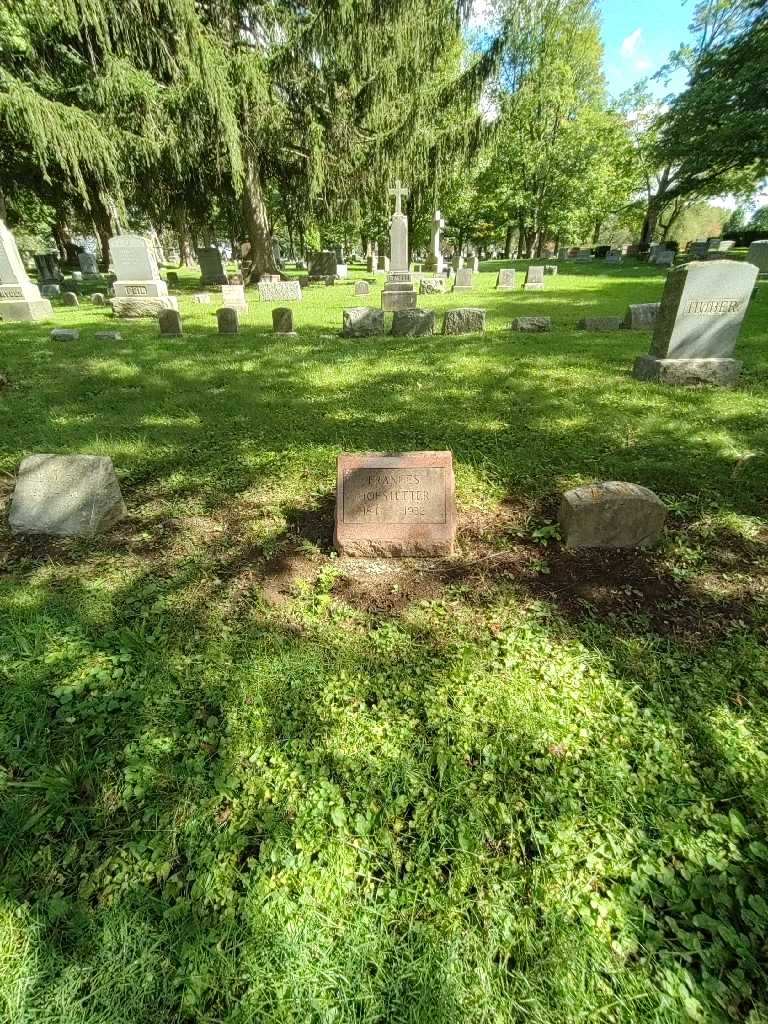 Frances Hofstetter's grave. Photo 1