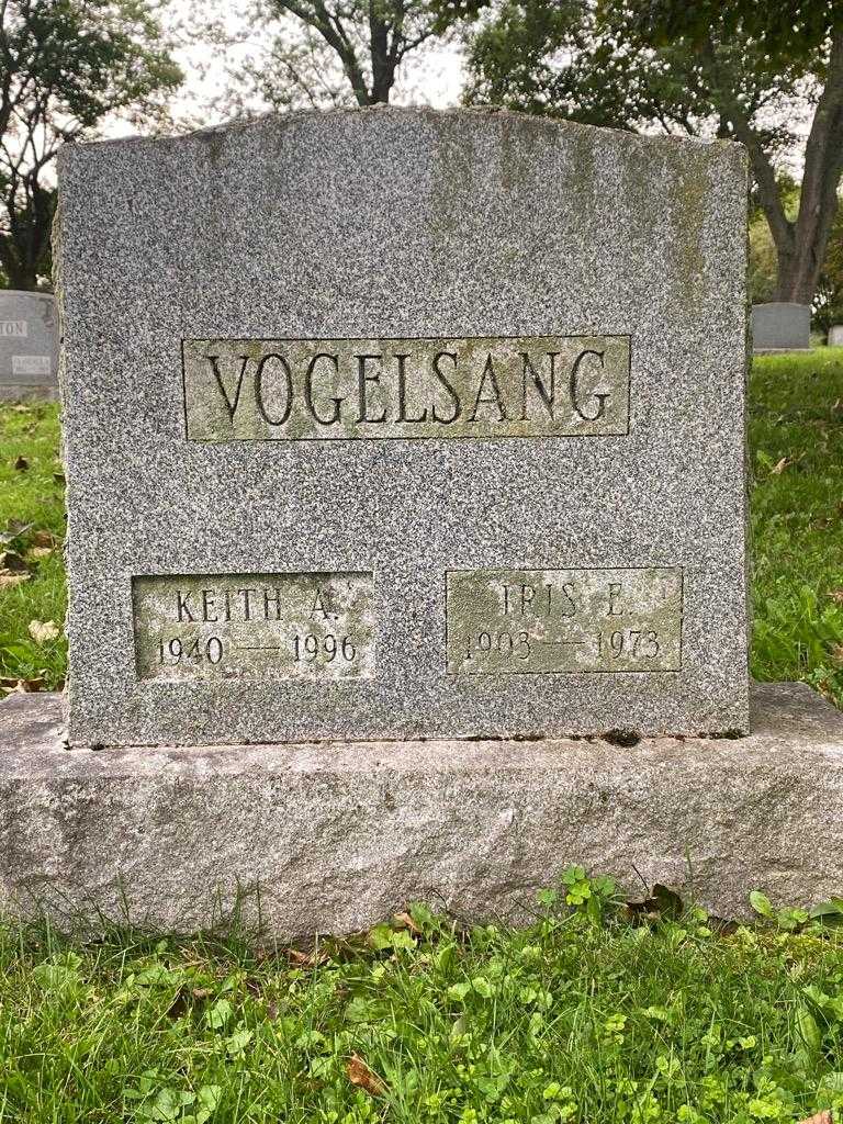 Keith A. Vogelsang's grave. Photo 3