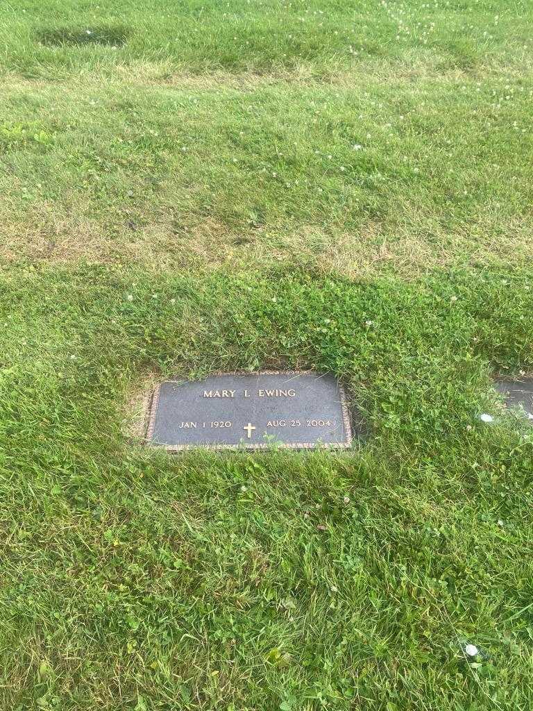 Mary L. Ewing's grave. Photo 2