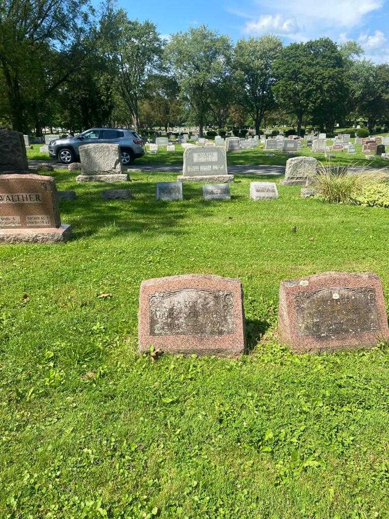 Louis C. Schreyer Junior's grave. Photo 2