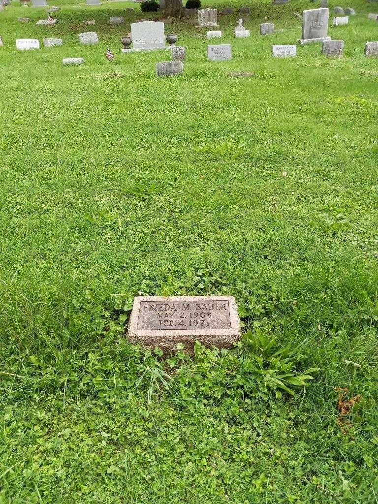 Frieda M. Bauer's grave. Photo 3