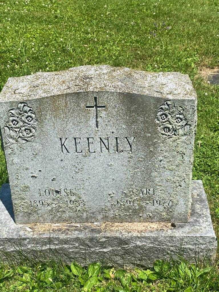 Carl Keenly's grave. Photo 3