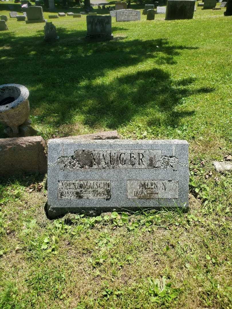 Allen N. Yauger's grave. Photo 2