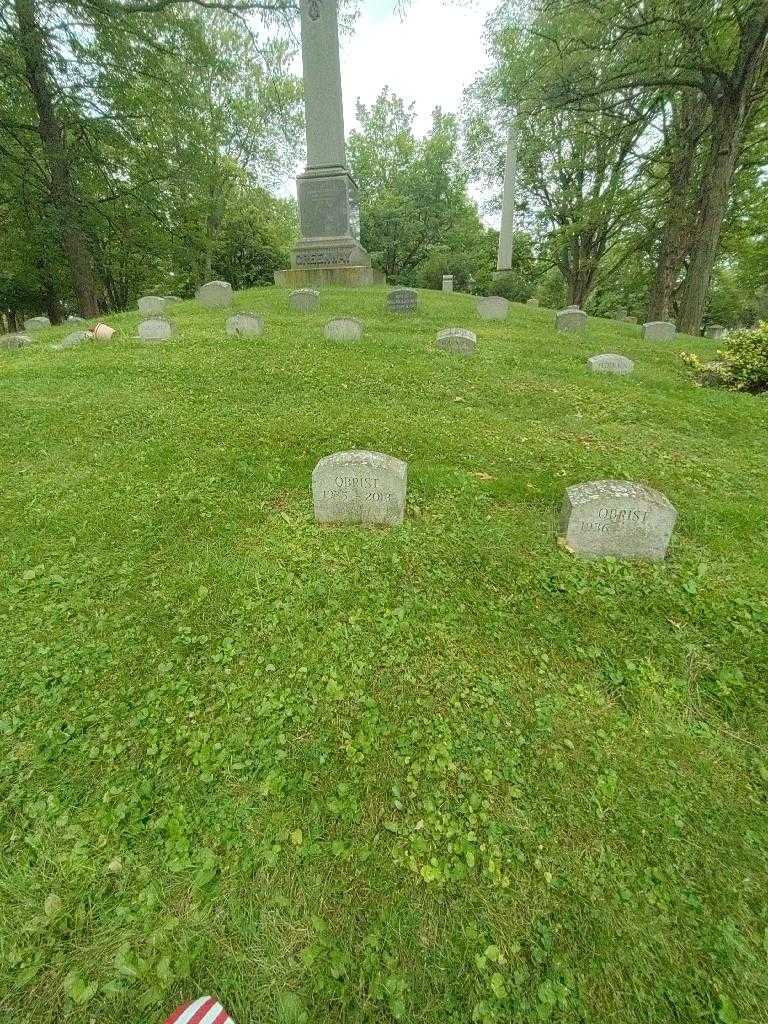 Norman H. Obrist Junior's grave. Photo 2