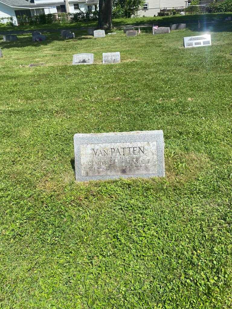 Gladys E. Van Patten's grave. Photo 2