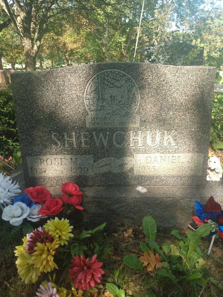 Daniel J. Shewchuk's grave. Photo 2
