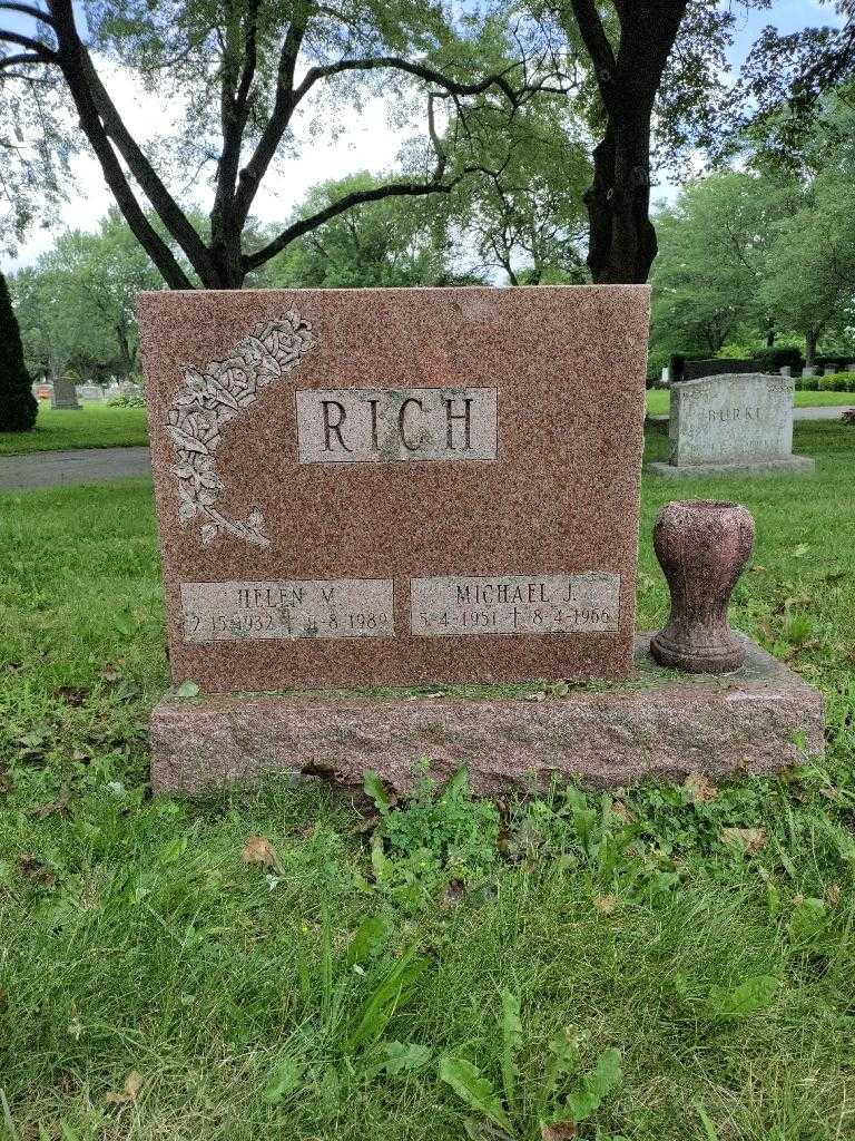 Helen M. Rich's grave. Photo 2