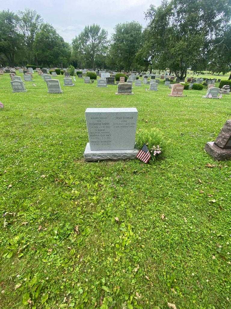 Thad Durham's grave. Photo 1