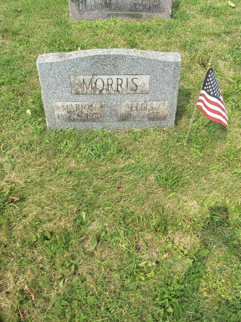 Marion Morris's grave. Photo 1