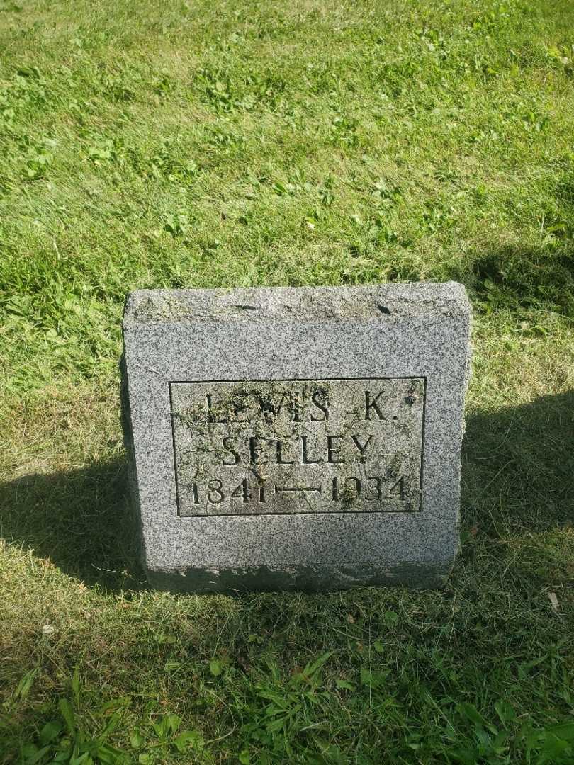 Lewis K. "Louis" Seeley's grave. Photo 3