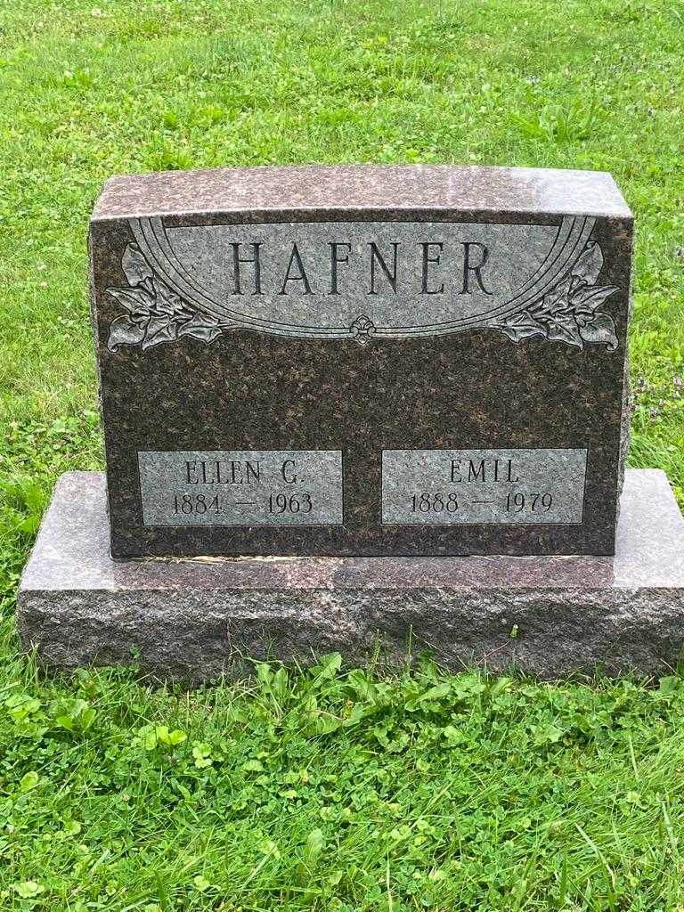 Ellen G. Hafner's grave. Photo 3