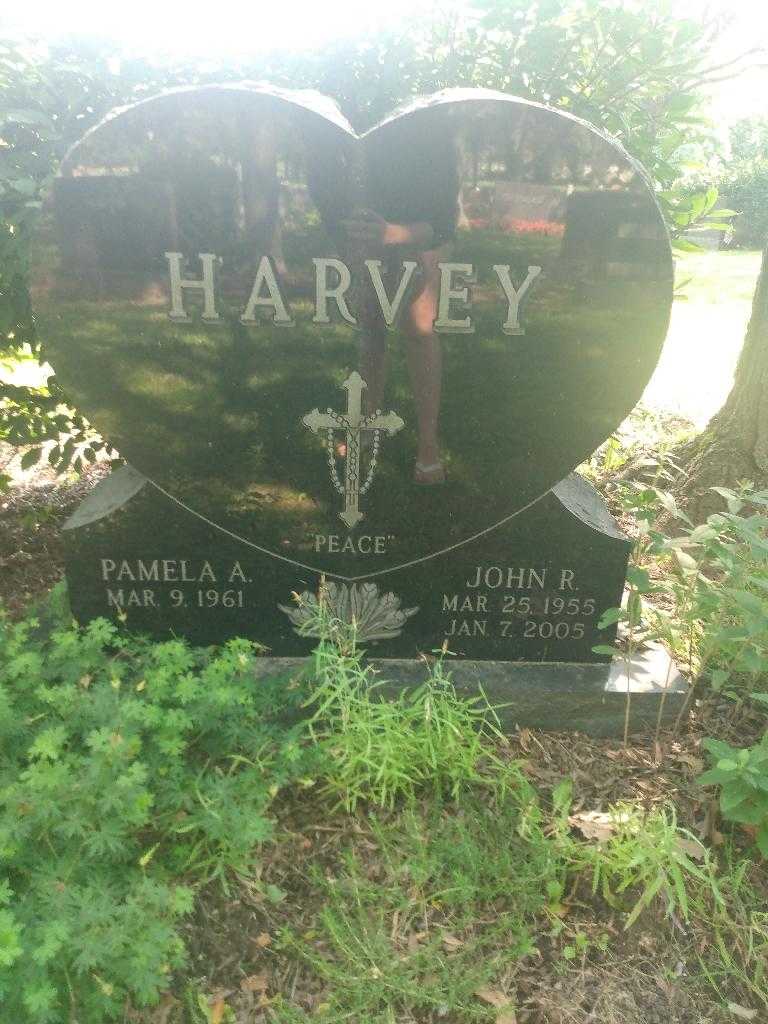 John R. Harvey's grave. Photo 2
