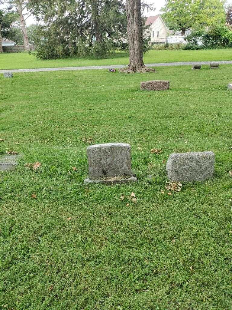 John Wohlleber's grave. Photo 1