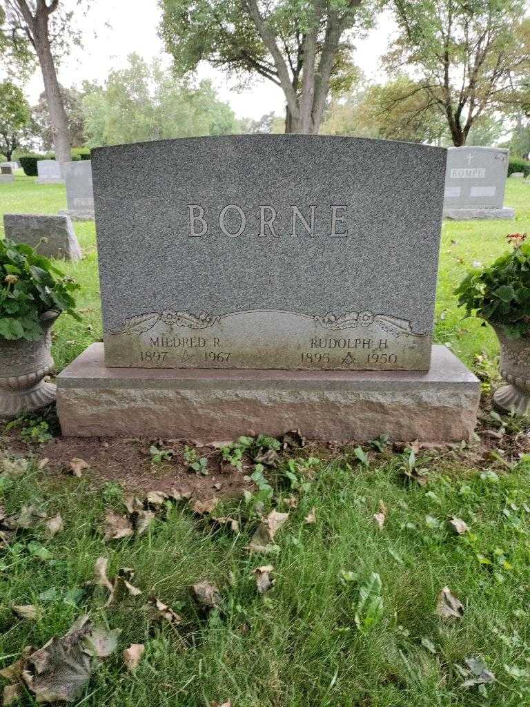 Rudolph H. Borne's grave. Photo 2