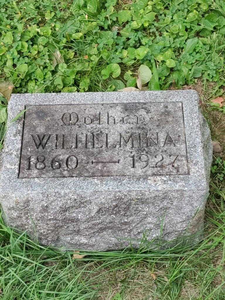 Wilhelmina Schmidt's grave. Photo 3