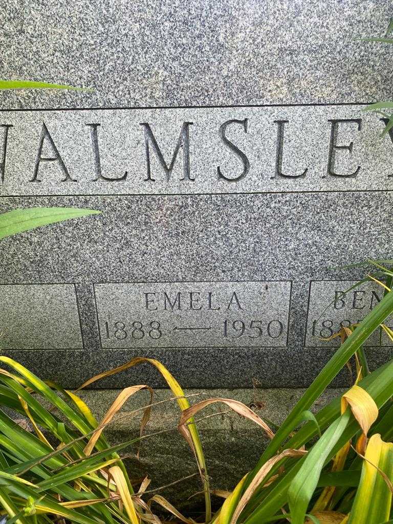 Emela Walmsley's grave. Photo 3