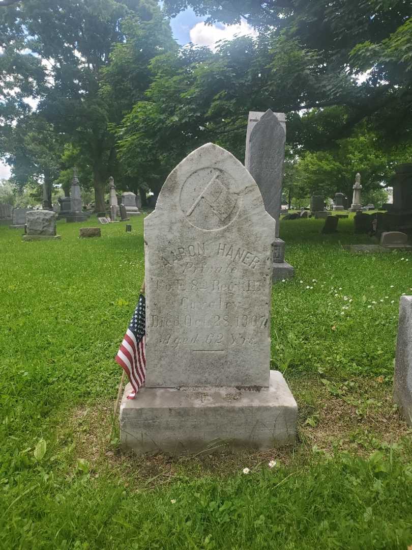 Aaron Haner's grave. Photo 3