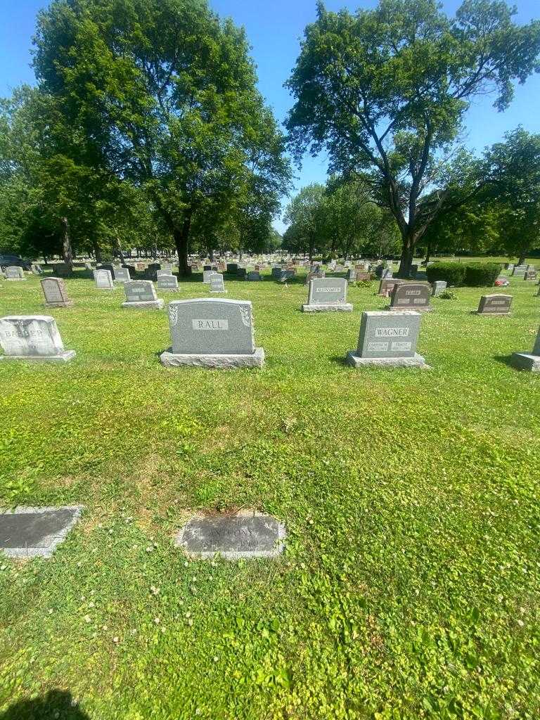 Anthony Rall's grave. Photo 1