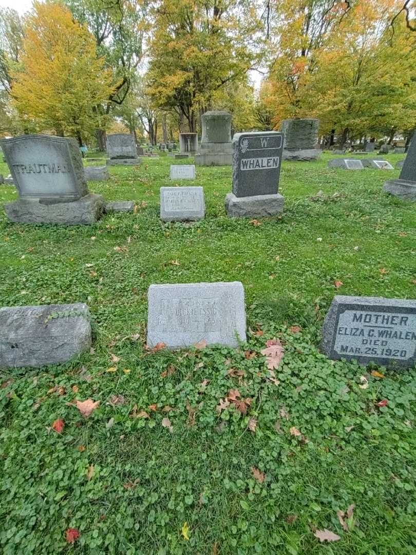 Dickie Richard Essig's grave. Photo 2