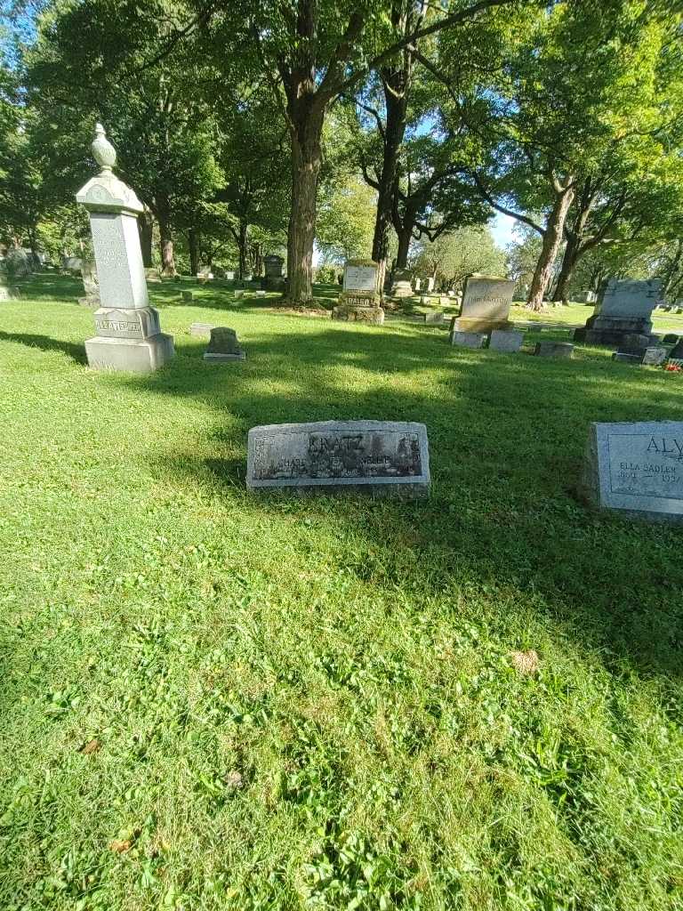 Richard H. Kratz's grave. Photo 1