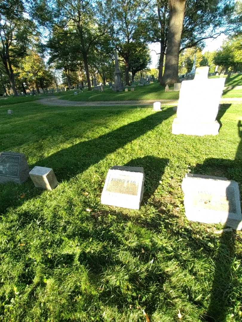 Mildred W. Fay's grave. Photo 1