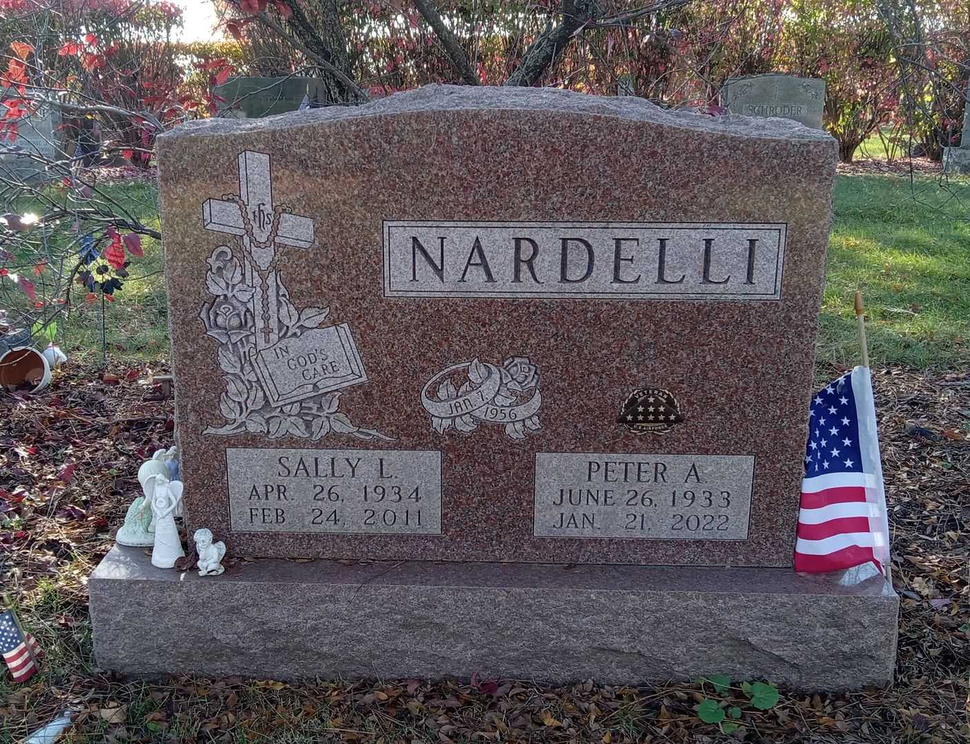 Peter A. Nardelli's grave. Photo 1